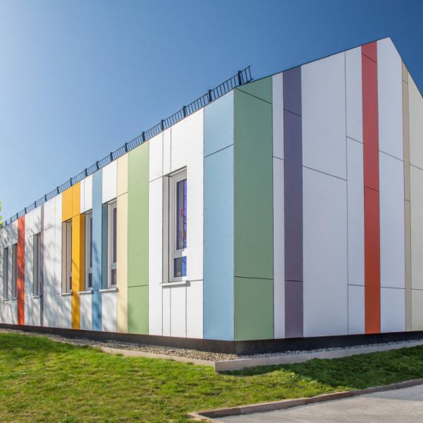 Regenbogenschule Zuschen